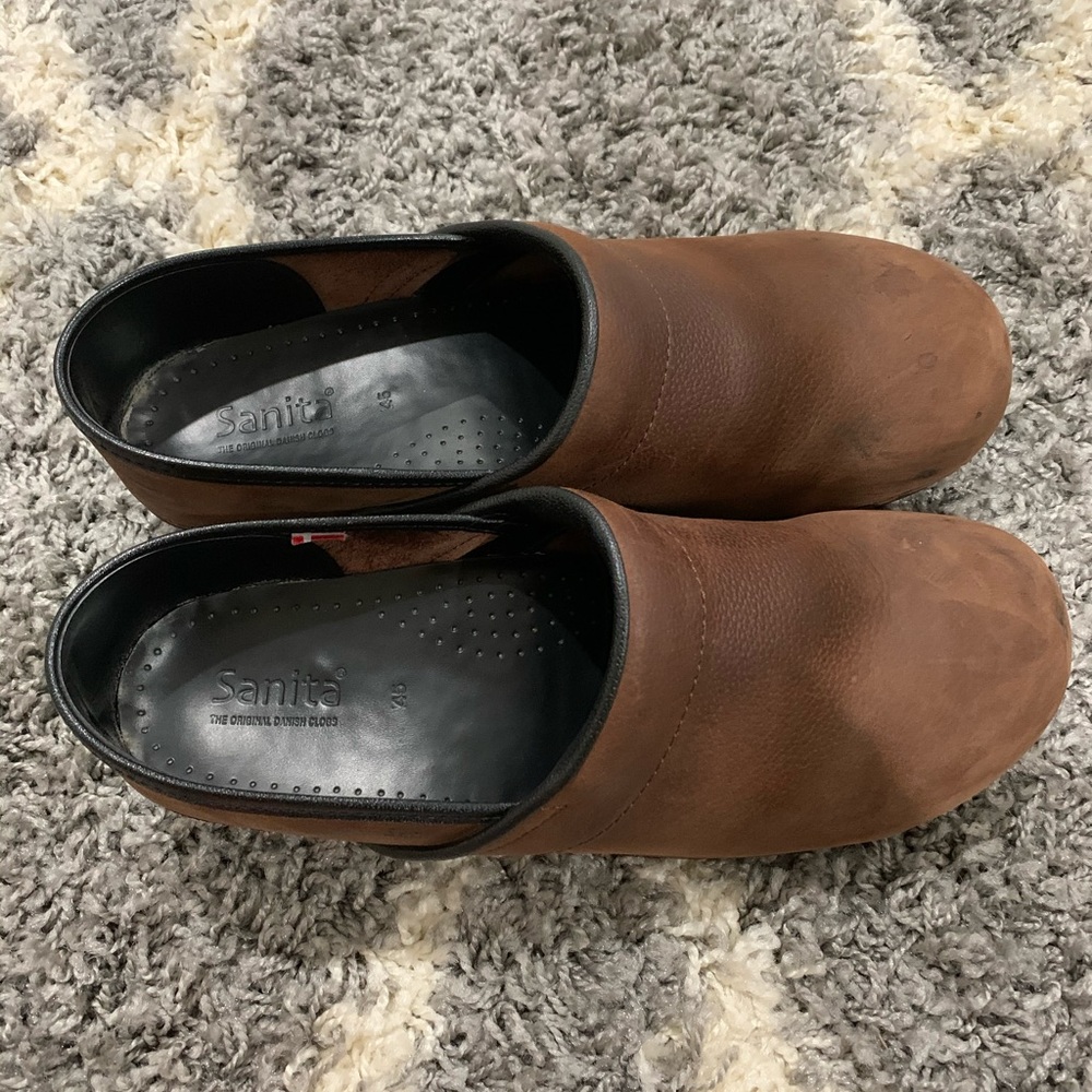 Sanita Clogs